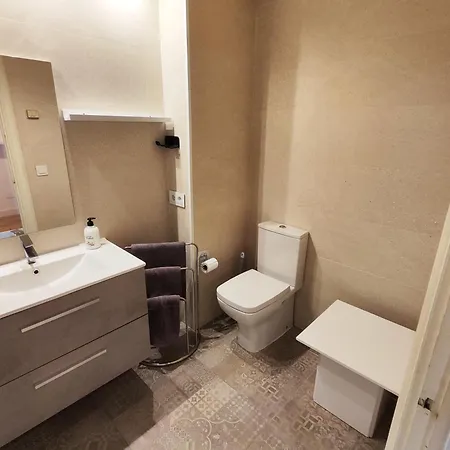 A 100m De La Playa Apartment *